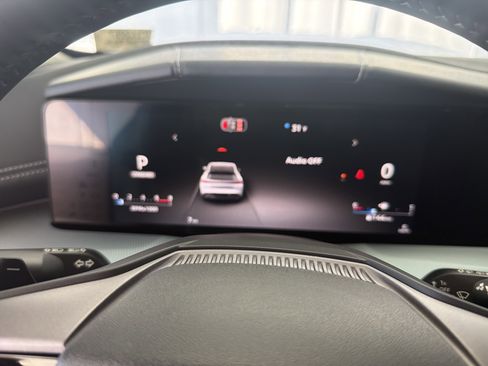 Used 2026 Nissan Murano Platinum image 12