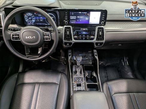 Used 2023 Kia Sorento SX AWD/4WD image 23