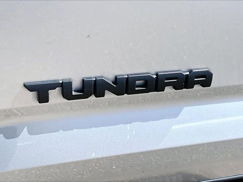 Used 2023 Toyota Tundra SR5 w/ SR5 Convenience Package AWD/4WD image 30