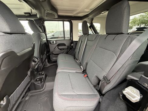 New 2026 Jeep Wrangler Unlimited Rubicon AWD/4WD image 16