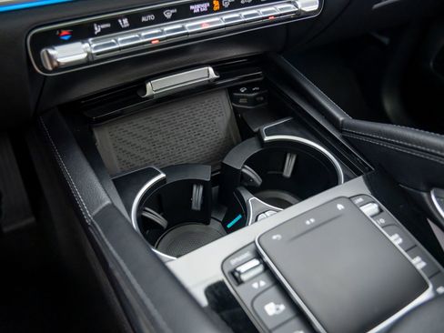 Used 2023 Mercedes-Benz GLS 450 4MATIC image 27