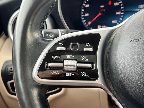 Used 2022 Mercedes-Benz GLC 300 4MATIC w/ Premium Package Lite image 24