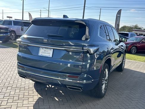 New 2026 Buick Enclave Avenir w/ Super Cruise Package image 6