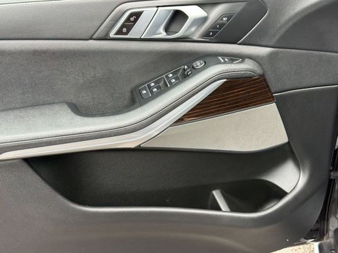Used 2021 BMW X5 xDrive40i w/ Premium Package AWD/4WD image 14