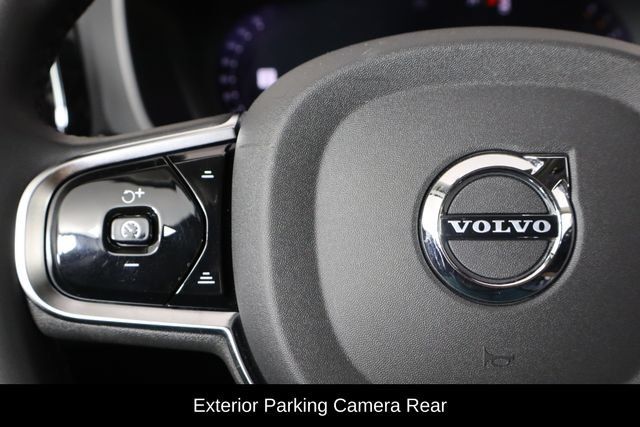 Used 2024 Volvo XC60 B5 Plus AWD/4WD image 7