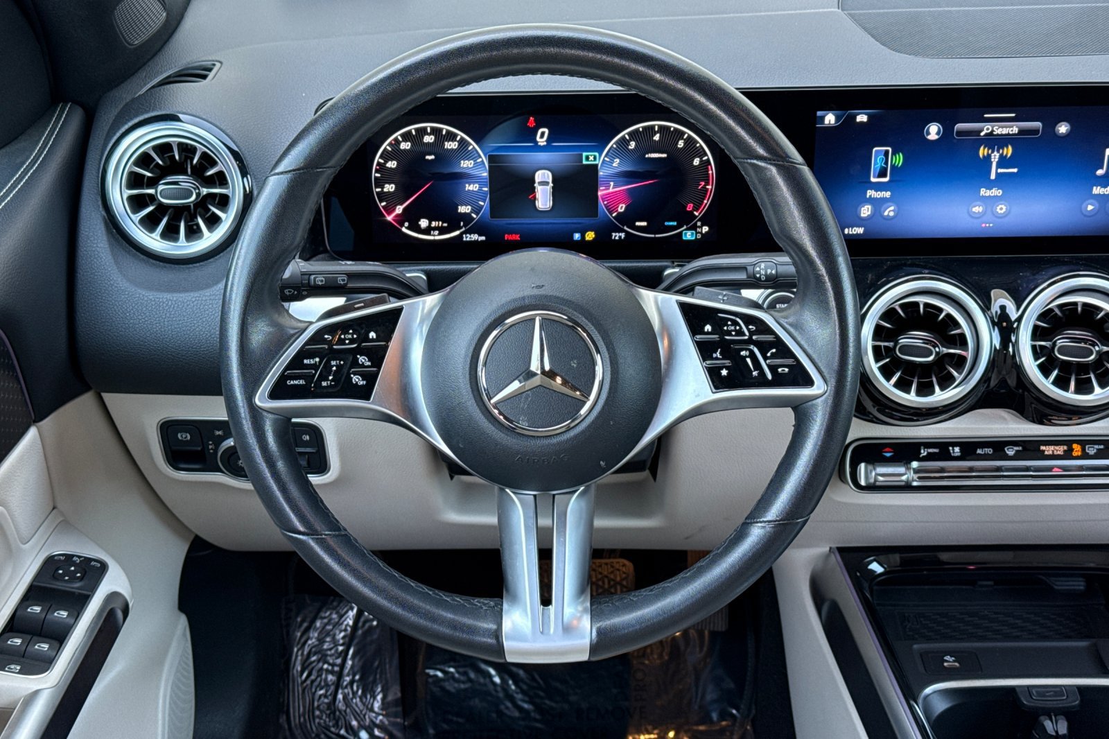 Used 2024 Mercedes-Benz GLB 250 image 18