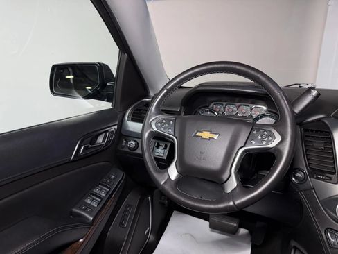 Used 2015 Chevrolet Tahoe LT RWD image 28