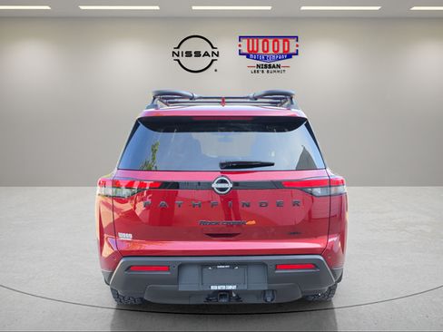 Used 2024 Nissan Pathfinder Rock Creek AWD/4WD image 3