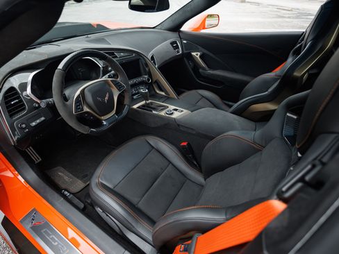 Used 2019 Chevrolet Corvette ZR1 RWD image 37