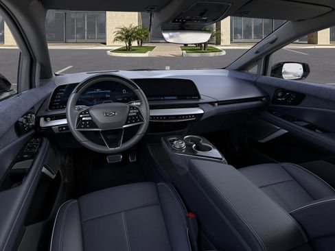 New 2026 Cadillac Optiq Sport 2 image 15