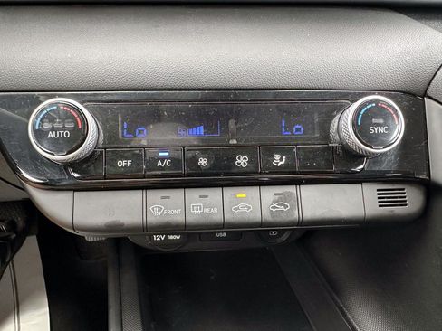 Used 2023 Hyundai Elantra SEL w/ Cargo Package FWD image 24