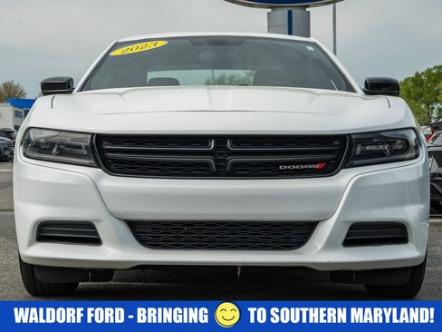 Used 2023 Dodge Charger SXT image 2