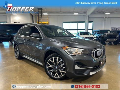 Used 2022 BMW X1 sDrive28i w/ Convenience Package FWD image 1