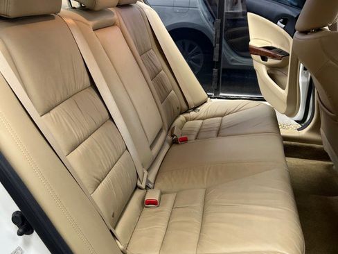 Used 2011 Honda Accord EX-L image 12