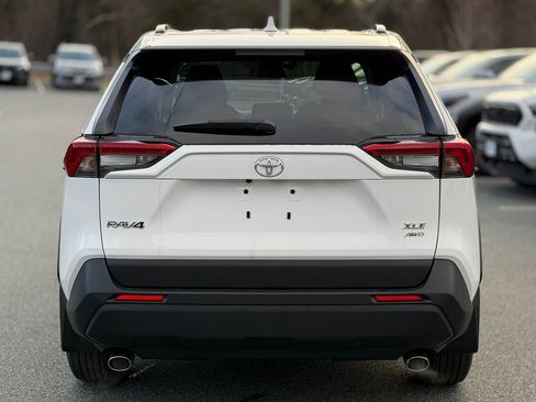New 2025 Toyota RAV4 XLE w/ Convenience Package image 4