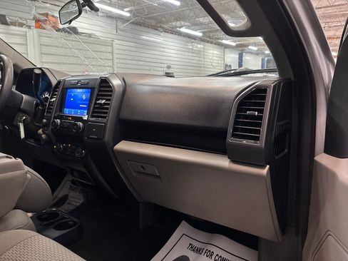 Used 2019 Ford F150 XLT w/ Trailer Tow Package image 29
