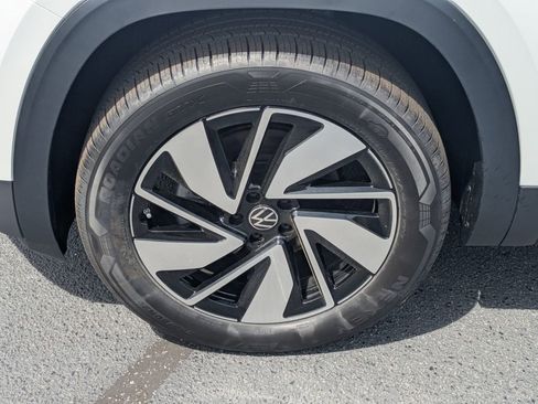 New 2026 Volkswagen Atlas SEL AWD/4WD image 12