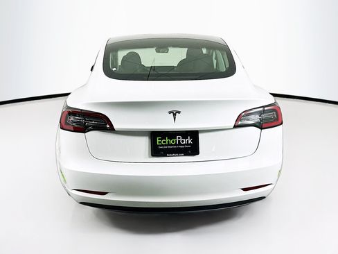 Used 2023 Tesla Model 3 Standard Range RWD image 7