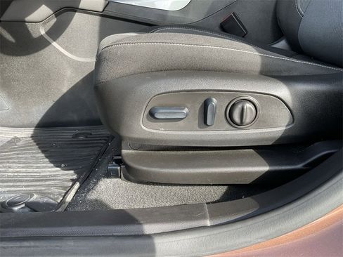 Used 2023 Chevrolet Blazer LT w/ Convenience Package image 14