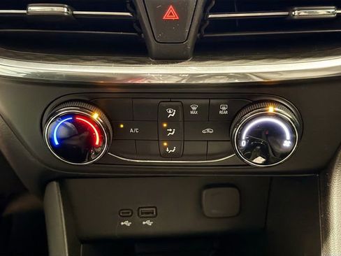 Used 2024 Buick Encore GX Preferred image 14