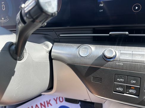 Used 2025 Hyundai Kona SEL AWD/4WD image 18