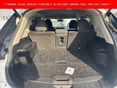 Used 2018 Nissan Rogue SV w/ Premium Package image 23