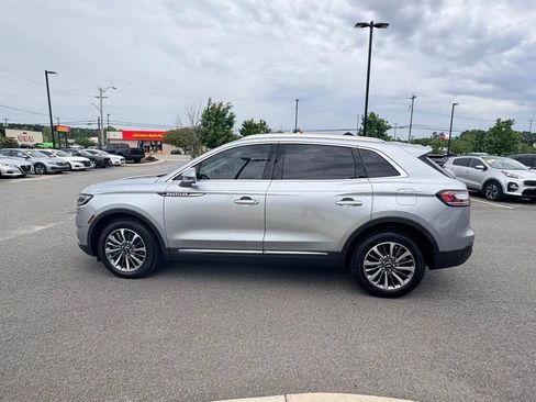 Used 2022 Lincoln Nautilus Reserve w/ Cargo Utility Package FWD image 3