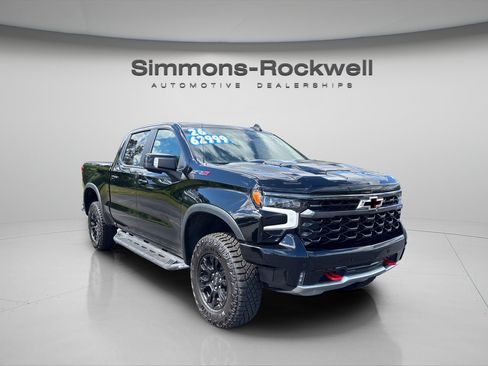 Used 2026 Chevrolet Silverado 1500 ZR2 AWD/4WD image 5