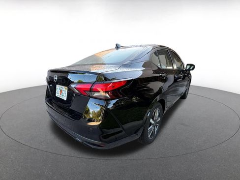 Used 2025 Nissan Versa SV FWD image 7