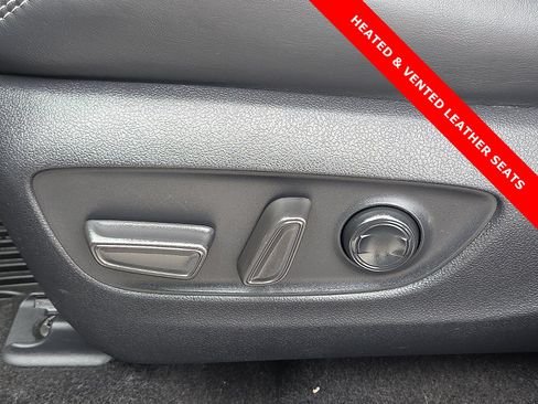 Used 2023 Toyota RAV4 Limited AWD/4WD image 14