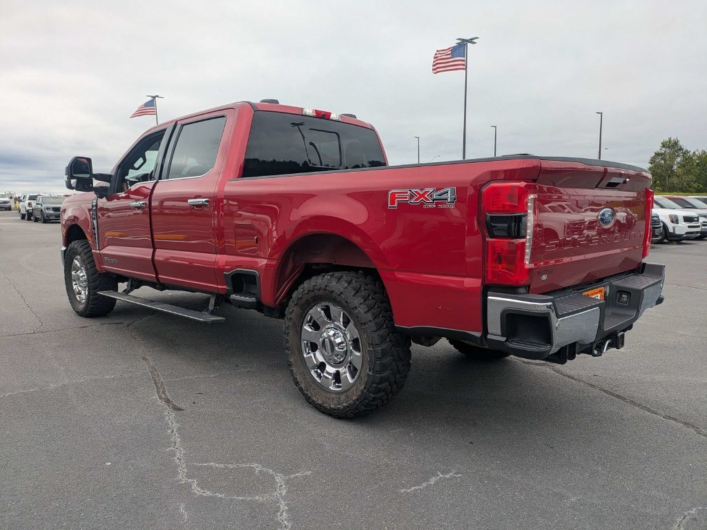 Used 2023 Ford F250 Lariat w/ Lariat Ultimate Package AWD/4WD image 6