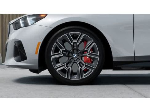 New 2026 BMW 540i xDrive w/ Executive Package image 8