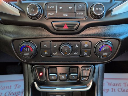 Used 2018 GMC Terrain SLE w/ Driver Convenience Package image 21