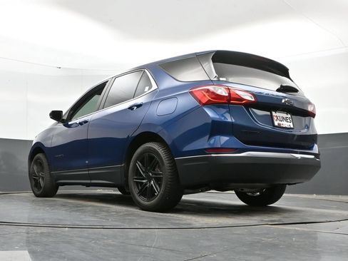 Used 2021 Chevrolet Equinox LT FWD image 39