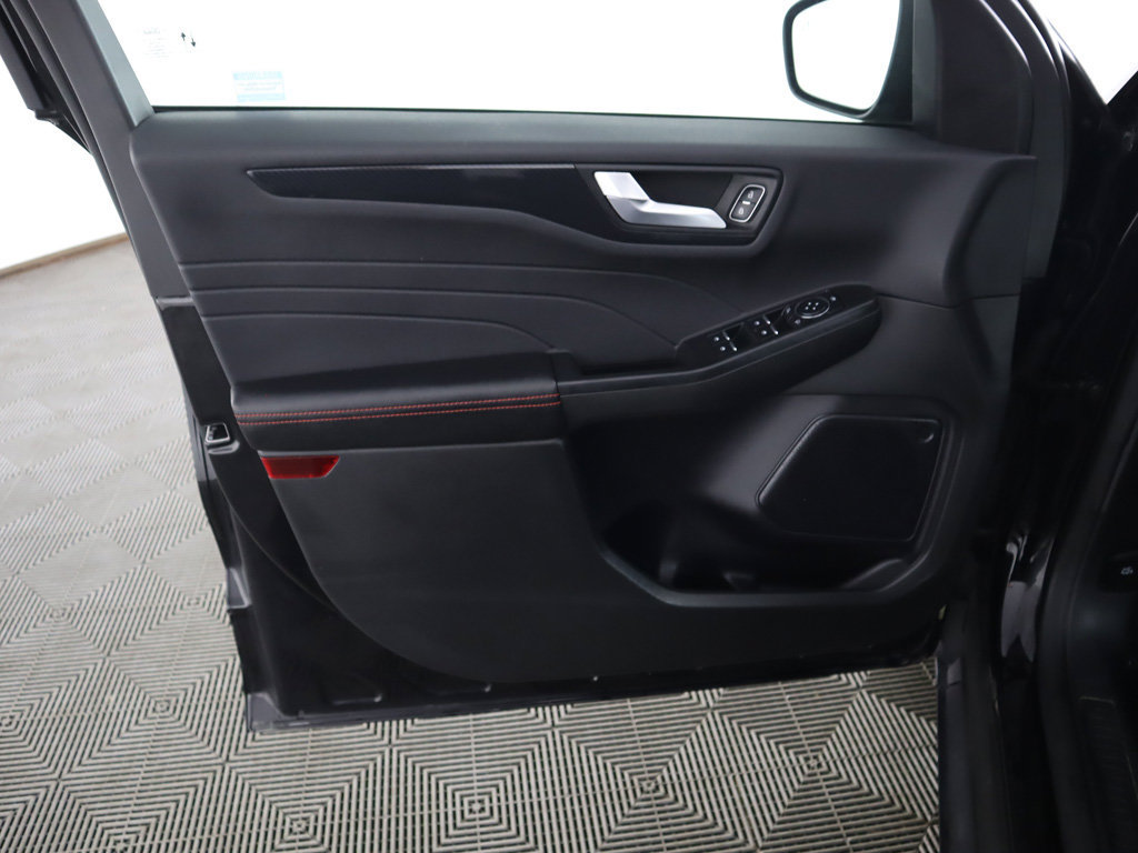 Used 2023 Ford Escape ST-Line w/ Tech Pack #1 FWD image 23