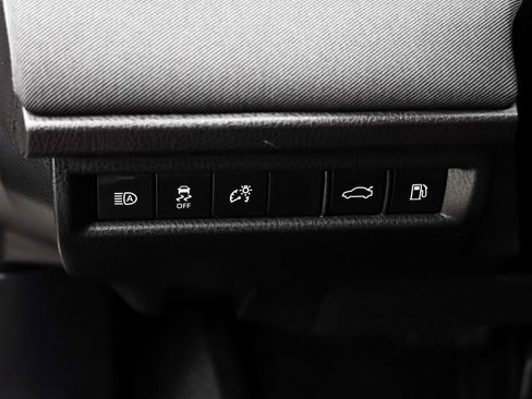 Certified 2025 Toyota Camry LE AWD/4WD image 18