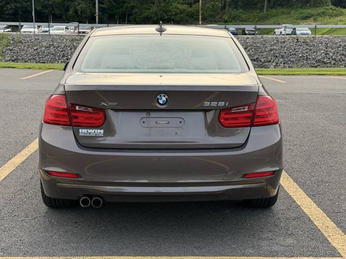 Used 2014 BMW 328i xDrive Sedan AWD/4WD image 6