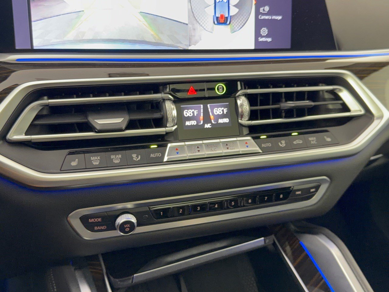 Used 2020 BMW X6 xDrive40i w/ M Sport Package AWD/4WD image 22