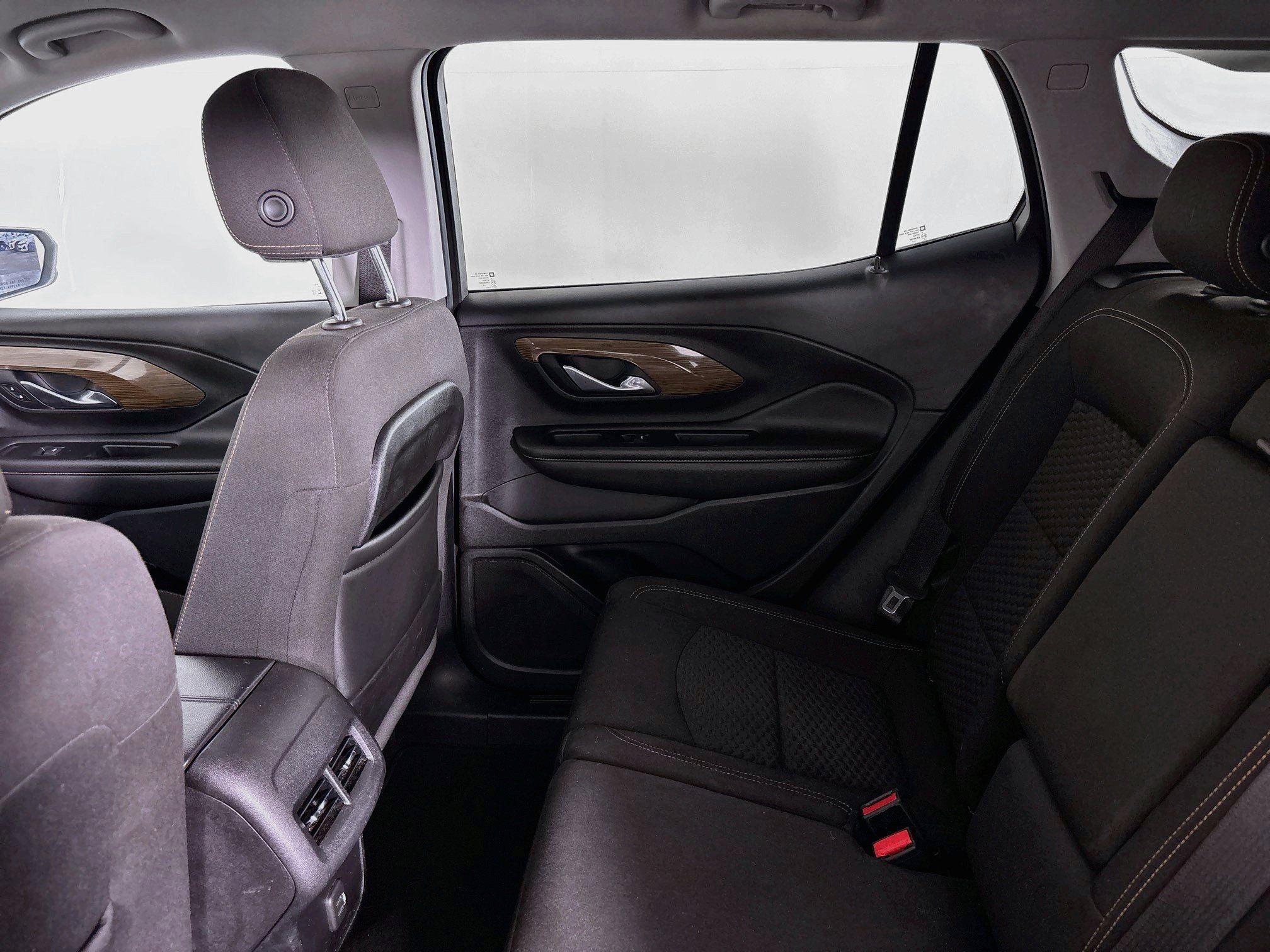Used 2018 GMC Terrain SLE FWD image 23