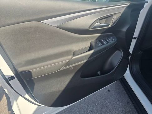 New 2026 Buick Envista Sport Touring w/ Convenience I Package FWD image 19