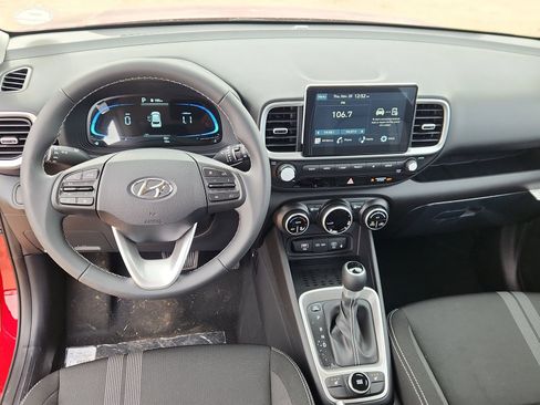 New 2026 Hyundai Venue SEL image 9