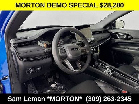 New 2026 Jeep Compass Latitude image 9