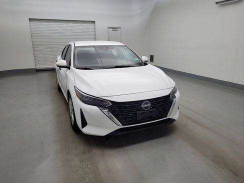 Used 2024 Nissan Sentra S FWD image 14
