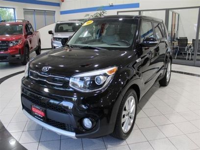Used 2017 Kia Soul + w/ Primo Package
