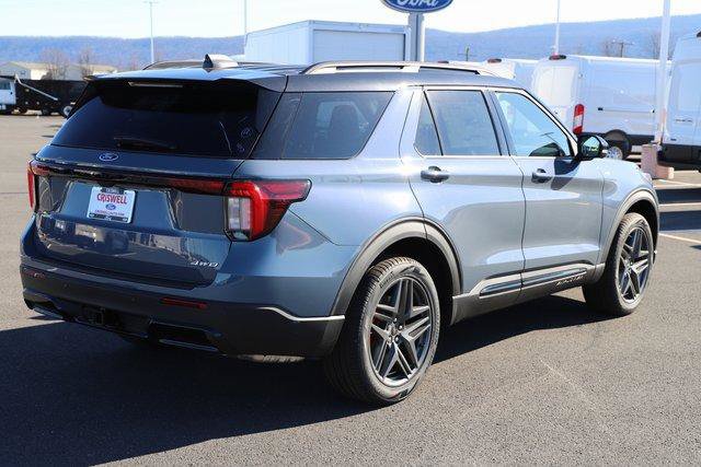 New 2026 Ford Explorer ST-Line w/ ST-Line Street Pack AWD/4WD image 6