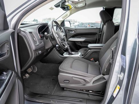 Used 2022 Chevrolet Colorado LT image 13