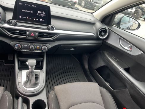 Used 2023 Kia Forte LXS image 22