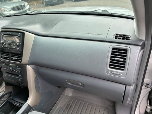 Used 2008 Honda Pilot SE image 16