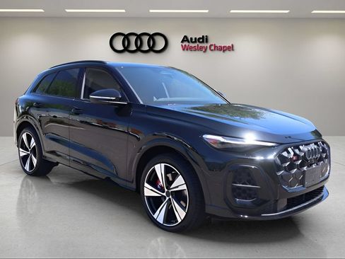 New 2026 Audi SQ5 Premium Plus AWD/4WD image 7