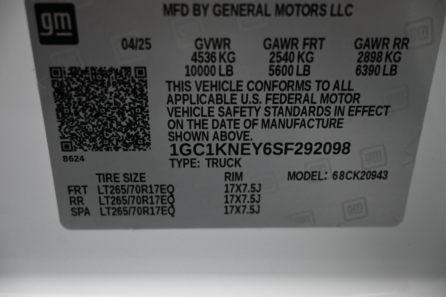 Used 2025 Chevrolet Silverado 2500 LT w/ Convenience Package AWD/4WD image 25